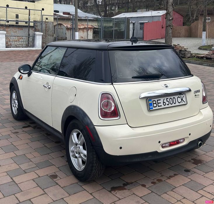 Продаю авто MINICOOPER