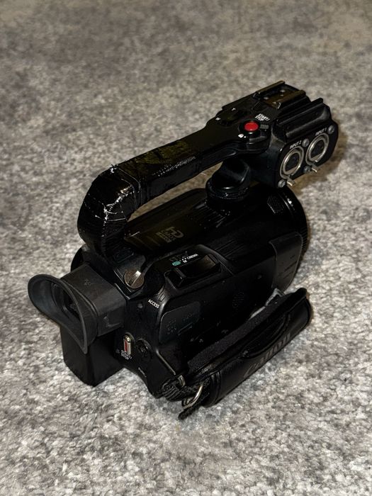 Canon XA30 + Fisheye Realm 43mm + Adapter + 3 Baterie