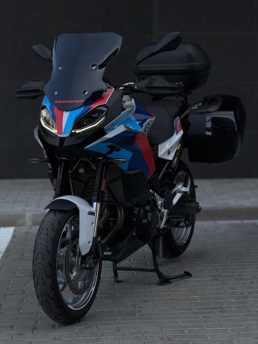 BMW F900XR - FULL EXTRAS! Como Nova!