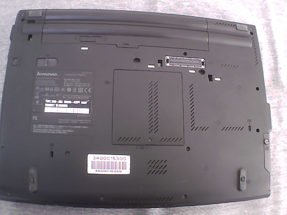 Portatil Lenovo T410 i5 (AVARIADO) não liga