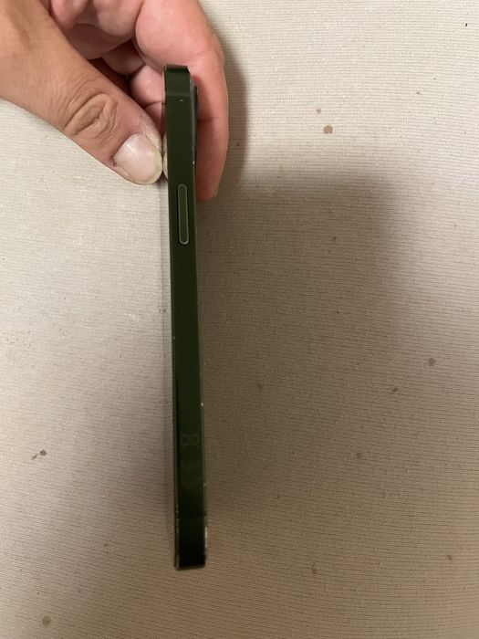 Iphone 13 на запчастины