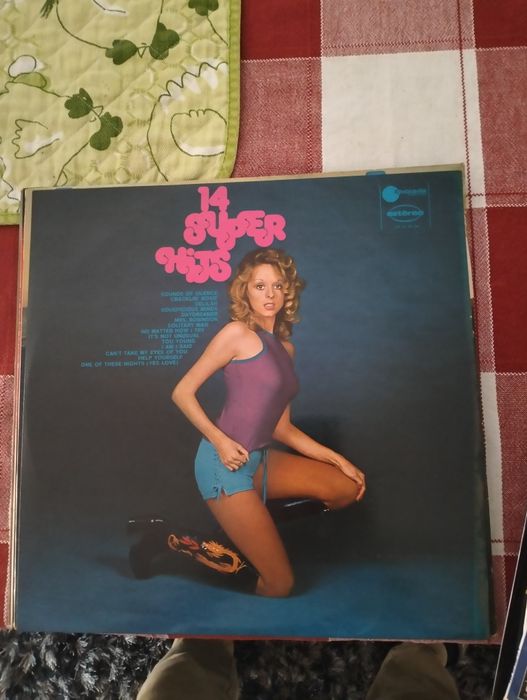 Vinil 14 Super Hits