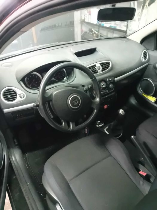Renault clio 3 1.4 16v