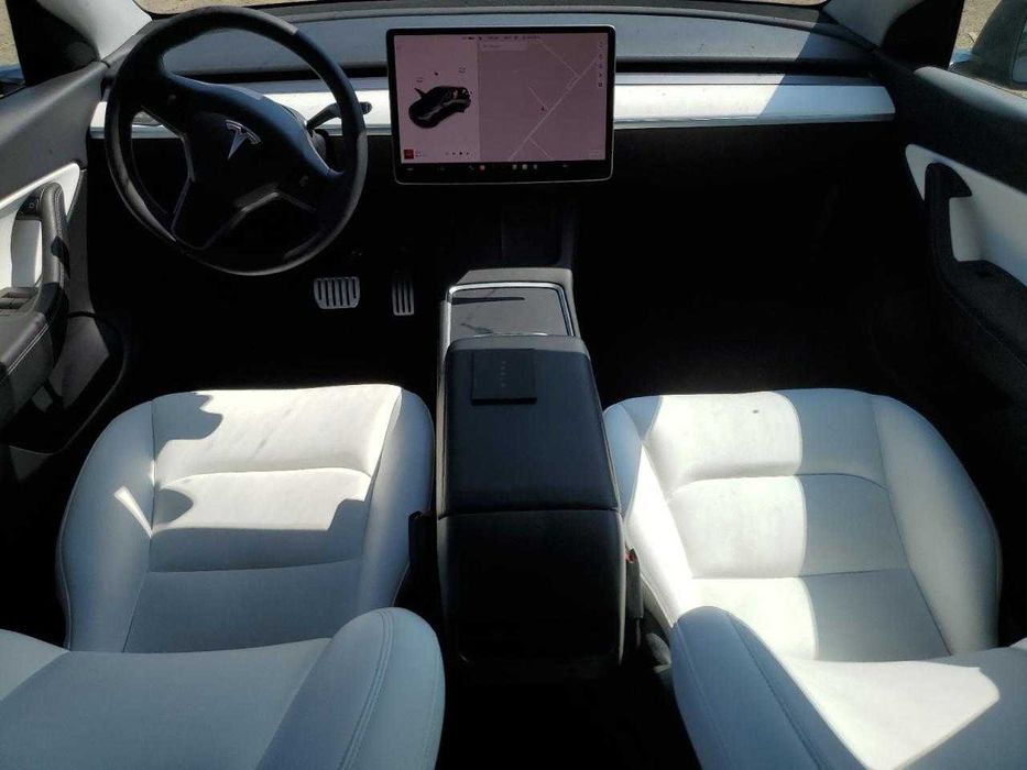 TESLA MODEL Y // 2021 Тесла