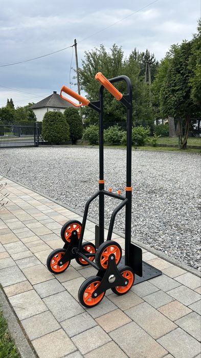 Wózek transportowy schodowy