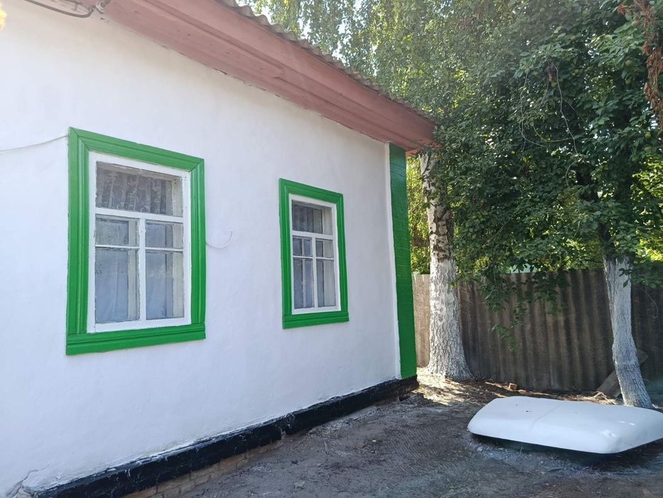 Будинок, дача, хата .