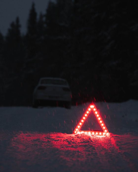 Triângulo Sinalização LED