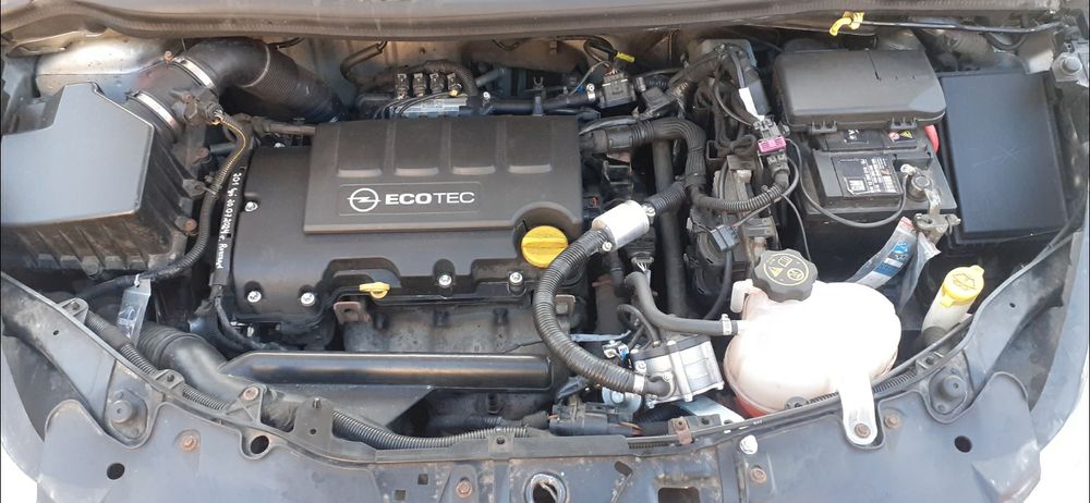 Opel corsa d polift 2012r 1,2 LPG