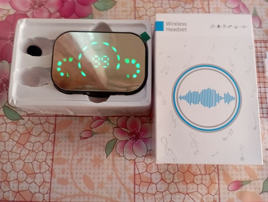 Бездротові навушники Wireless Headset