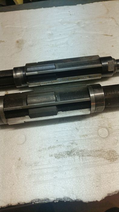 Rozwiertaki nastawne ręczne