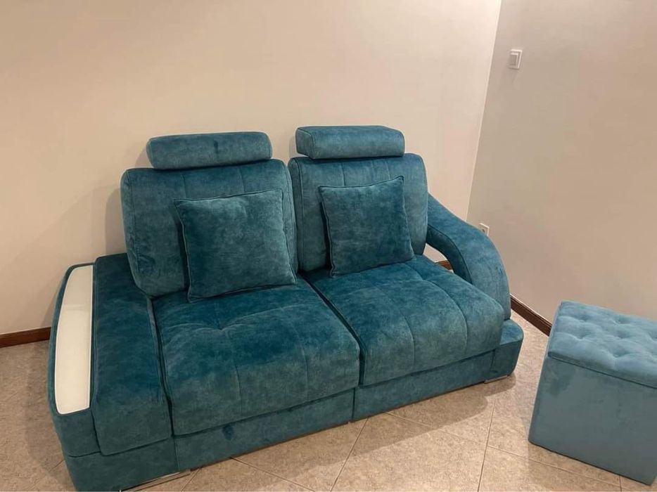 Sofa com assentos deslizantes