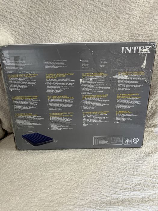 Intex colchão insuflável de campismo 137x191x25cm