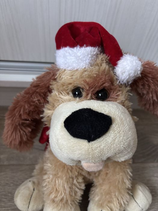 pies interaktywny święta rusza głową leci piosenka merry christmas bdb