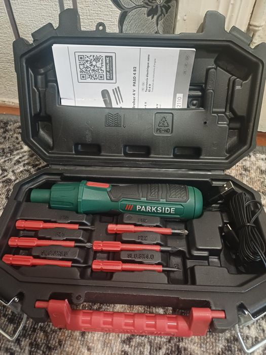 Акумуляторна викрутка Parkside
