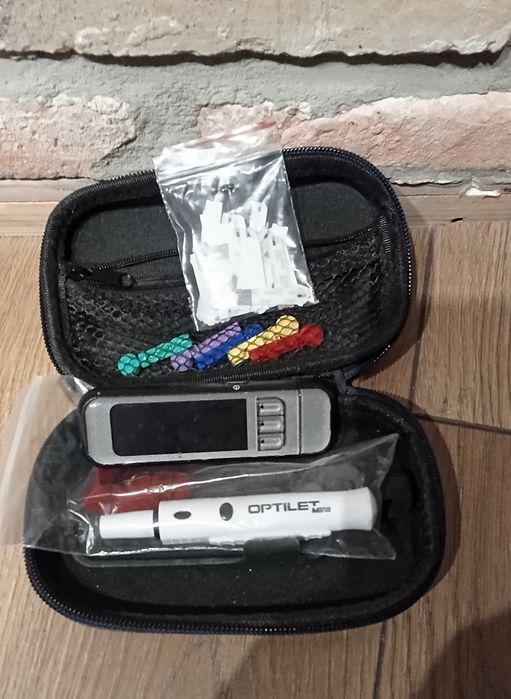 Contour Plus Link - nowoczesny glukometr USB Bluetooth