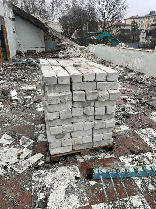 Цегла сілікатна полуторна бу