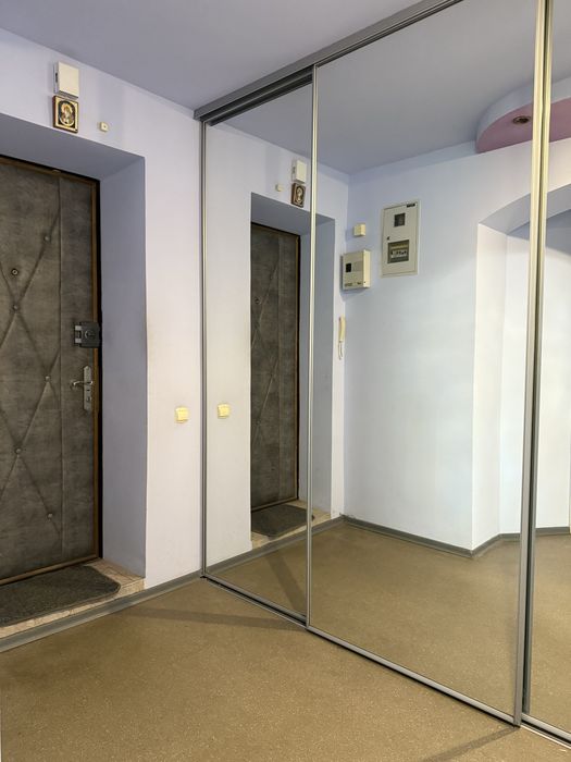 3 кімнатна квартира. 89 кв м. Нагірна частина