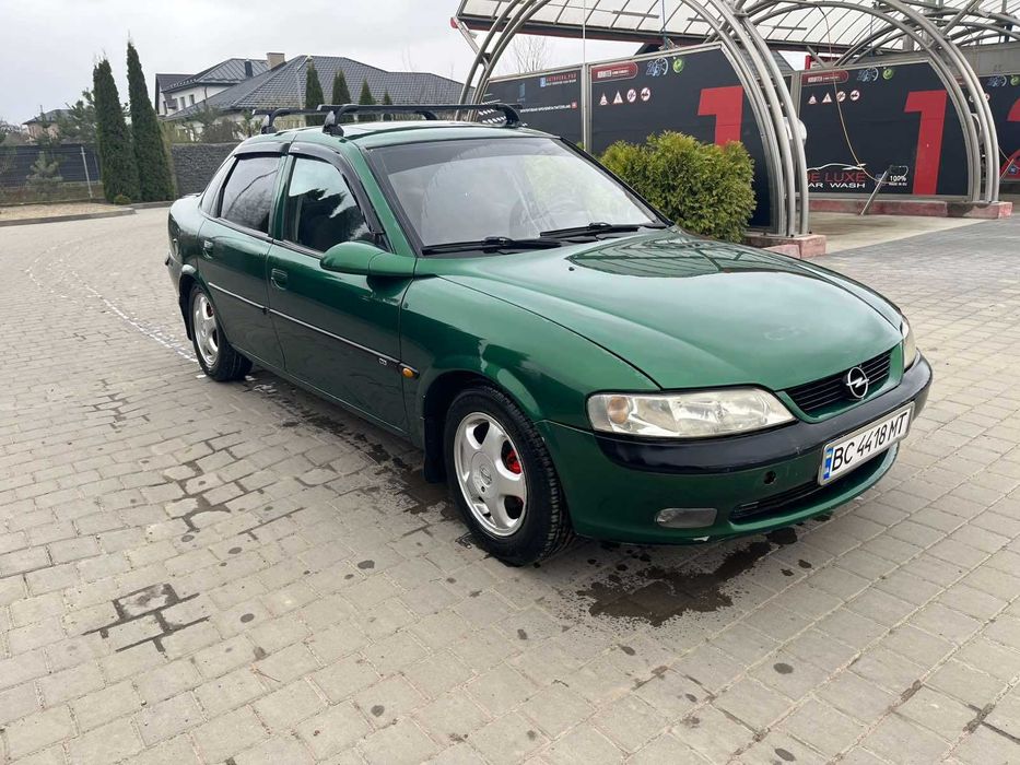 Опель Вектра Бензин \Газ