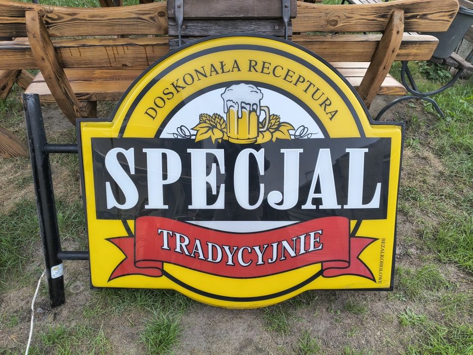 Kaseton Reklamowy piwa SPECJAL do renowacji