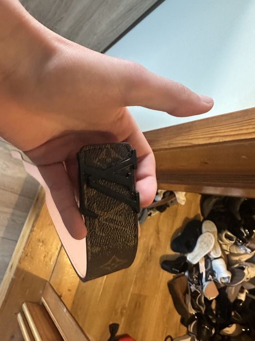 Pasek męski brązowy z czarną klamrą monogram LV
