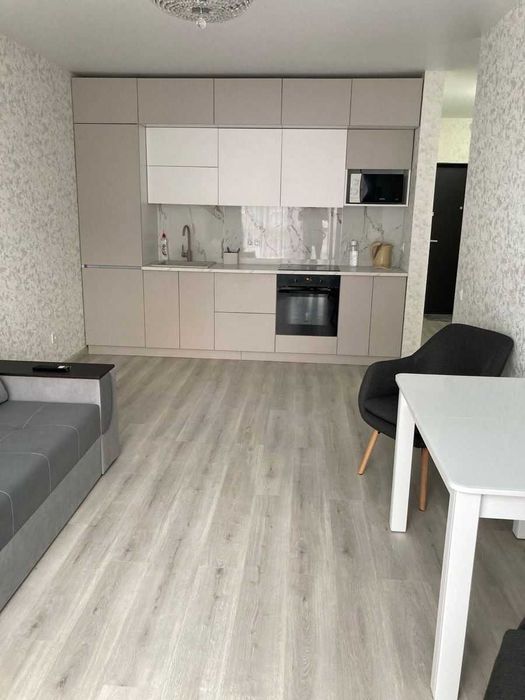 Здається 2-кімнатна квартира на вул.Віктора Некрасова 8