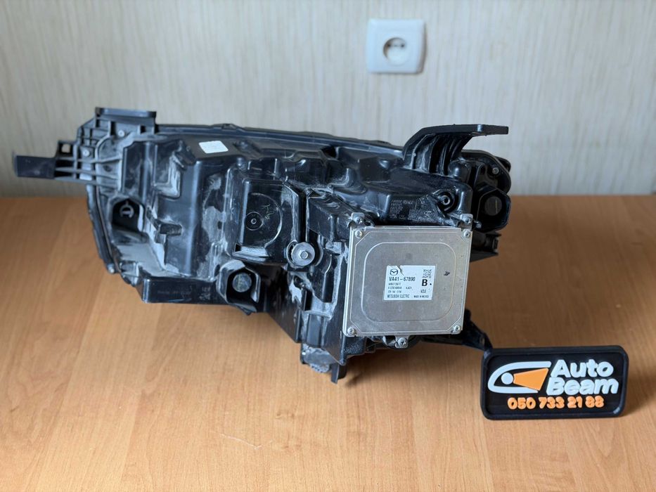 Фара права Mazda CX-50 2023-2026 LED AFS оригінал