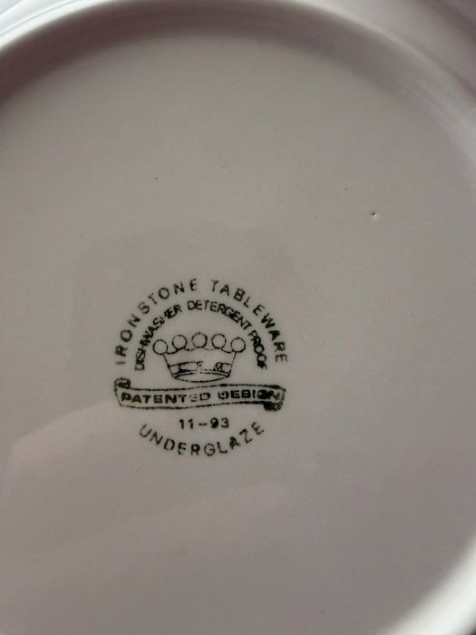 Conjunto 3 Pratos de Refeição Vintage Ironstone (estilo clássico azul e branco)