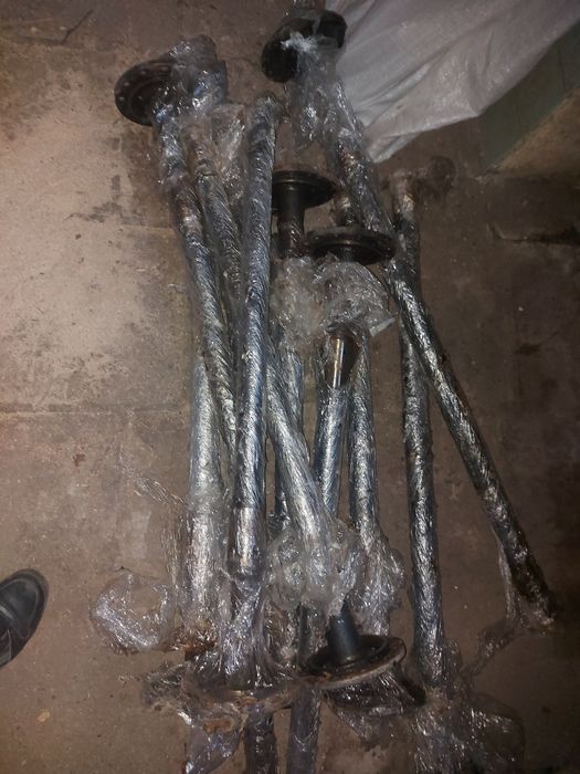 Полуось Камаз 4310 , 16зубьев , 43114,оригинал