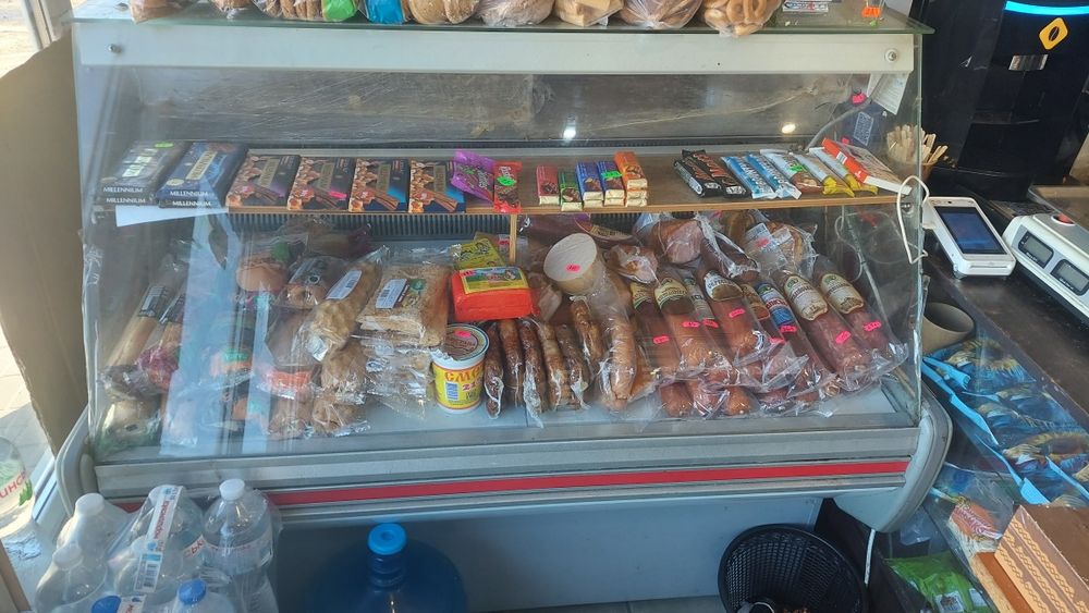 Продам холодильна вітрина