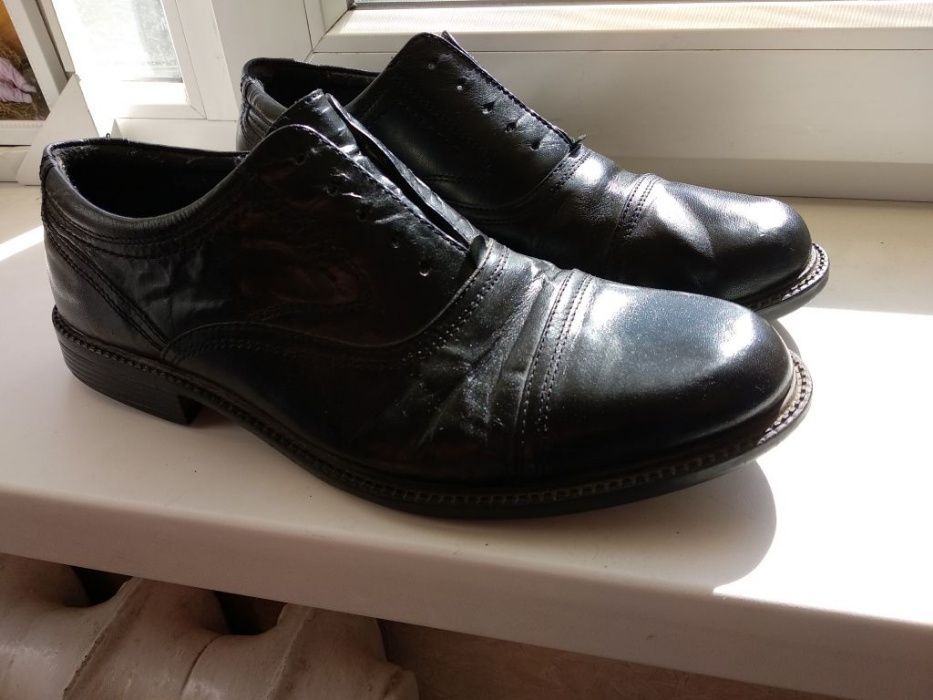 Шкіряні туфлі 43р Barrats Британія