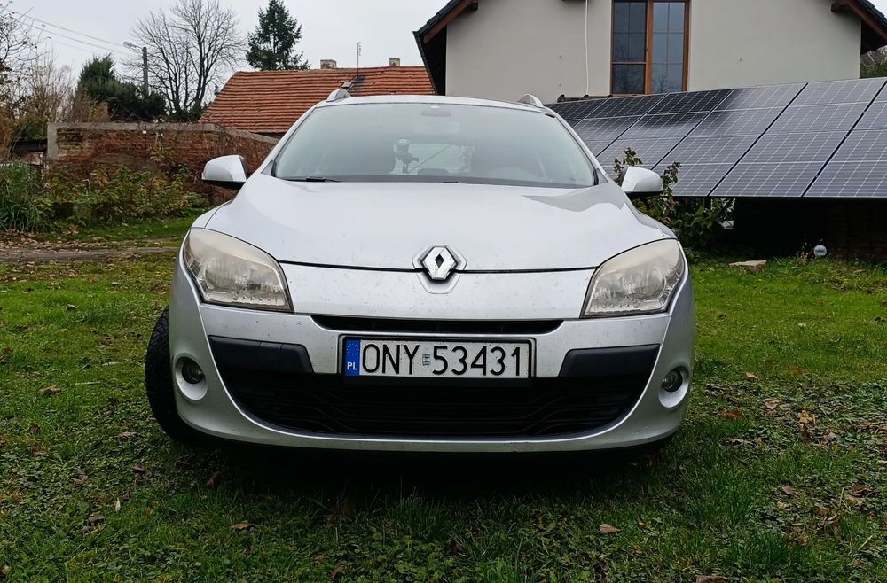 Renault Megane Renault Megane III Grandtour 1.5 dCi 106KM 2010r.