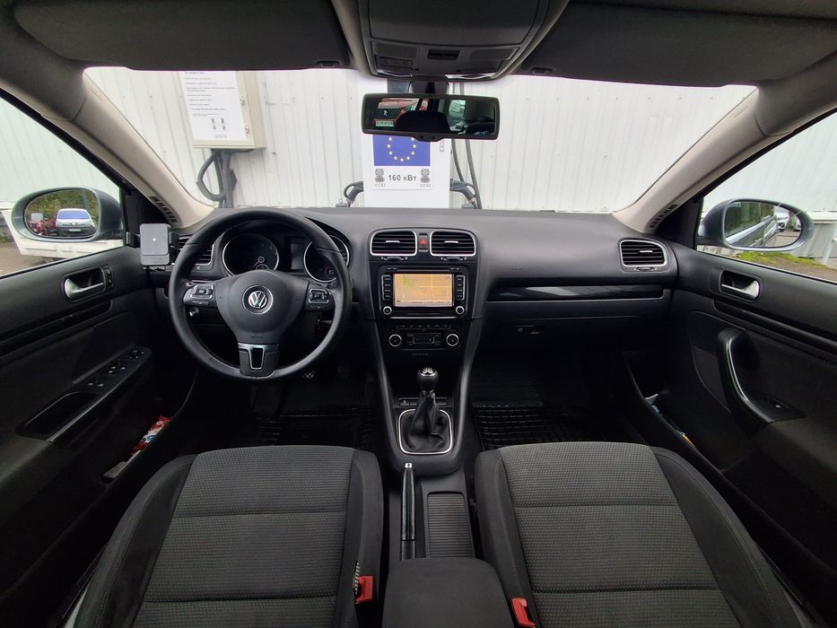 Volkswagen Golf VI 2012 в рідній фарбі