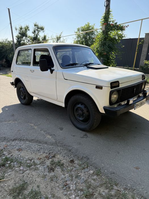 Продам Lada Niva тайга полный привод