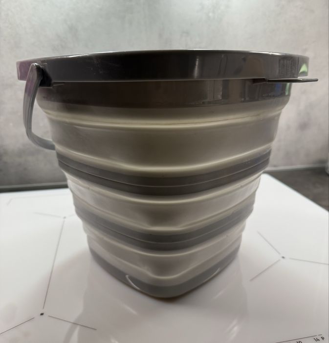 Składane wiaderko campingowe