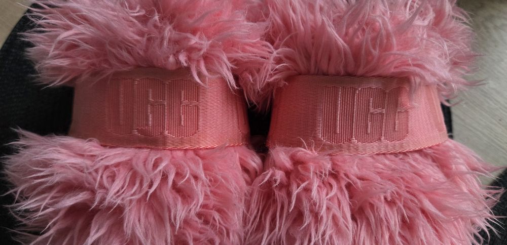 UGG różowe roz. 39 kapcie klapki