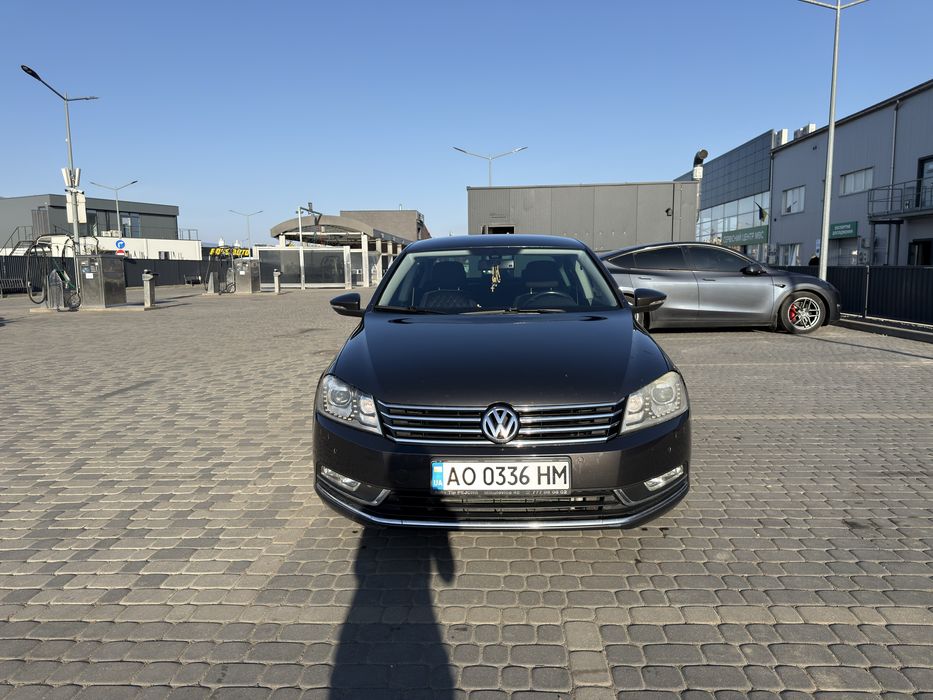 Volkwagen Passat B7.  1,4 бензин