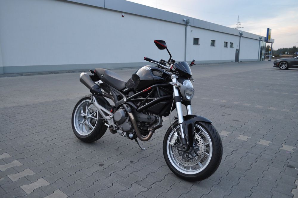 Ducati Monster