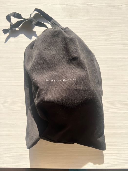 Chápeu Giuseppe Zanotti