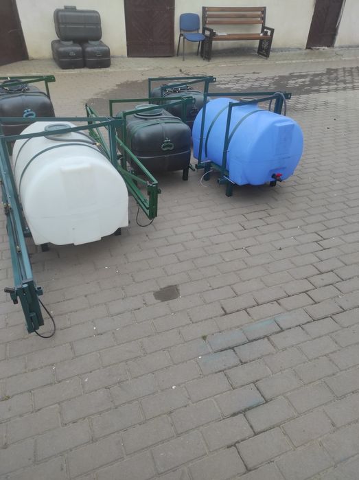 Оприскувач навісний для тракторів і мінітракторів