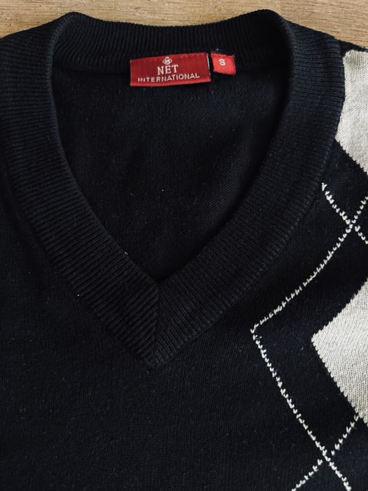 Sweter chłopięcy Net International S 152 cm