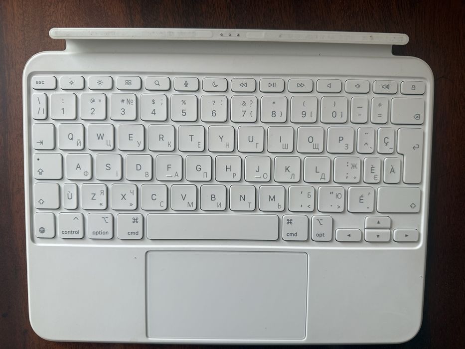 magic keyboard folio - Купить электронику - Цены на OLX.ua