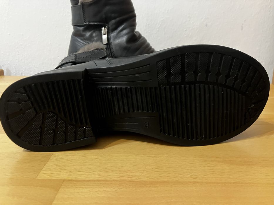 Жіночі чоботи 39 р.