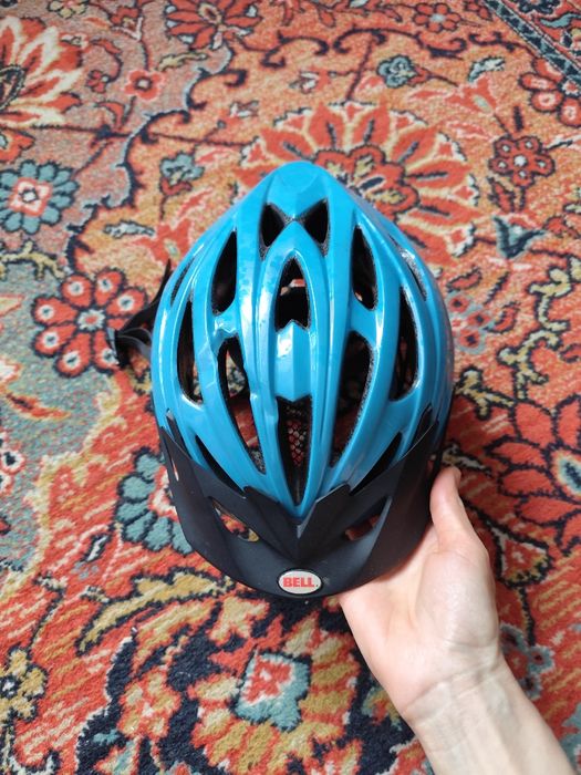 Велосипедний шолом