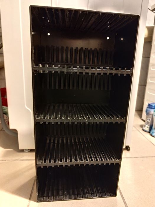 Półka czarna na płyty CD