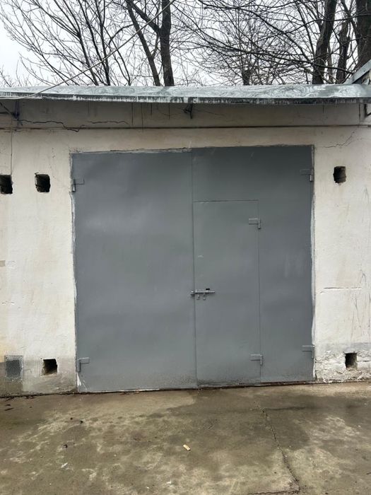 Продам капітальний гараж