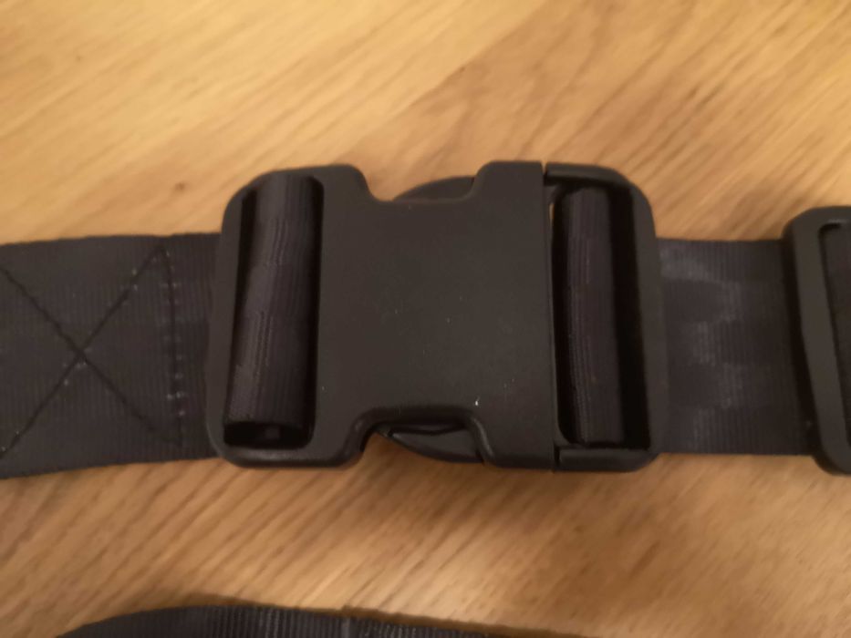 Pas biodrowy bezpieczeństwa do wózka inwalidzkiego