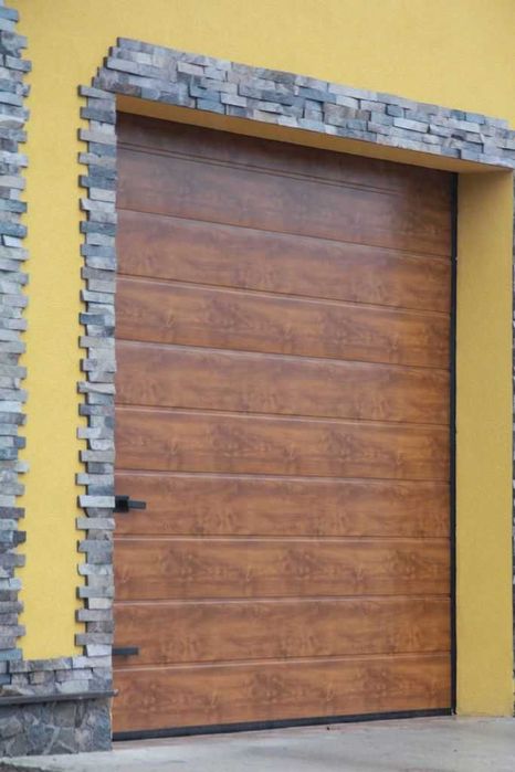 Гаражні ворота Alutech (Nova). Продаж, монтаж