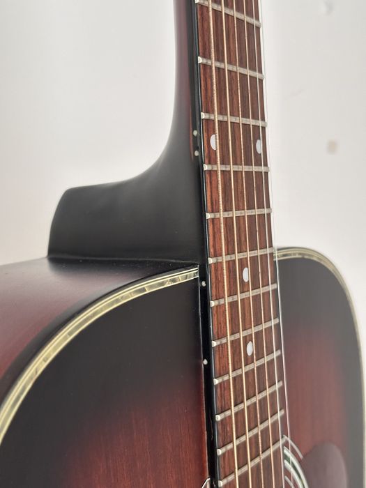 Gitara Akustyczna Marris D220M SB – Idealna Akcja Strun & Elixir