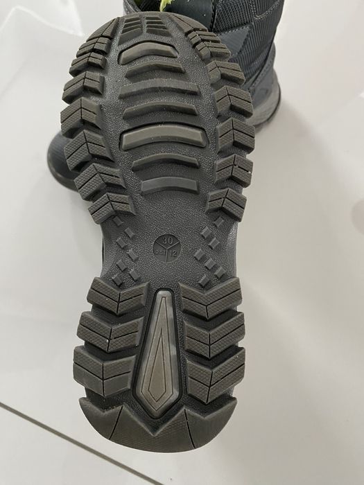 Śniegowce, buty chłopięce, r. 30 jak nowe !