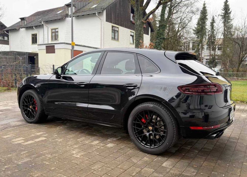 В НАЯВНОСТІ Porsche Macan Turbo 95B розборка  Порше Макан GTS разборка  запчастини  запчасти двері ляда бампер крило фара кулак ричаг піввісь капот